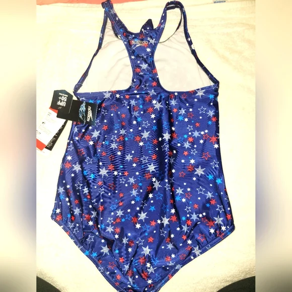 BNWT Youth Speedo bathing suit Sz 16